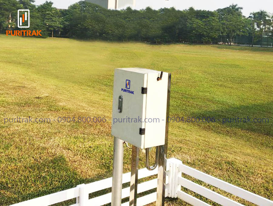 Puritrak outdoor air quality measuring device is installed in the customer's garden